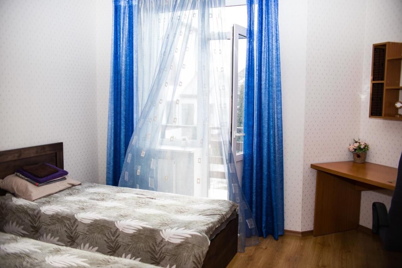 Хостелы Family Hostel Минск