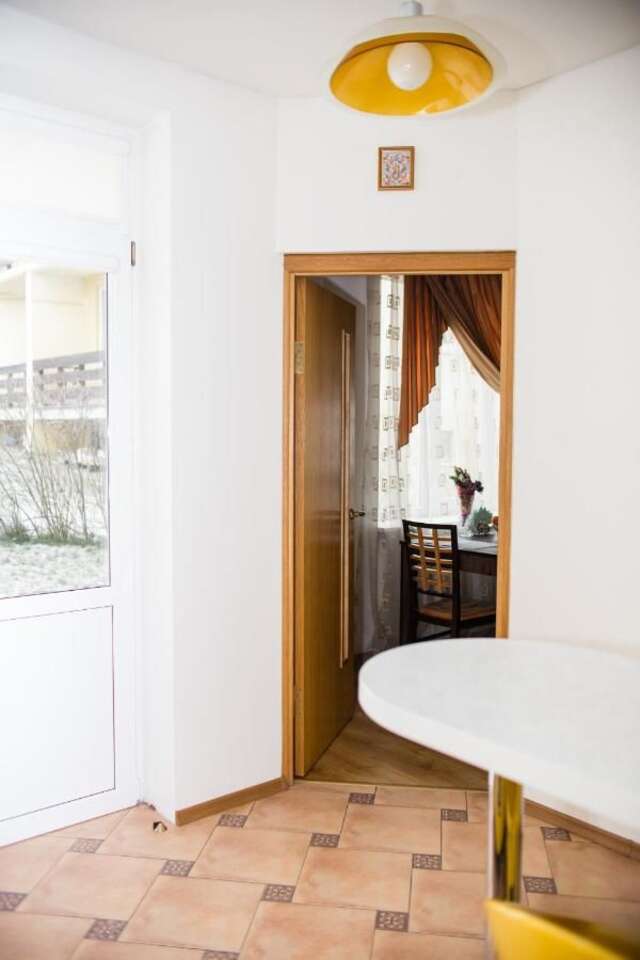Хостелы Family Hostel Минск-13
