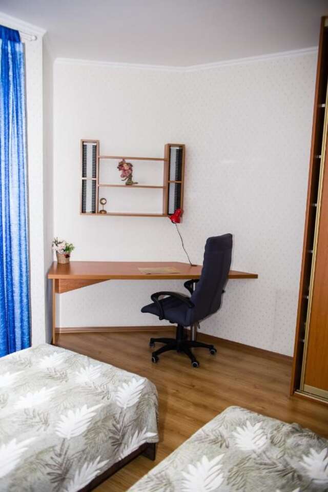 Хостелы Family Hostel Минск-40